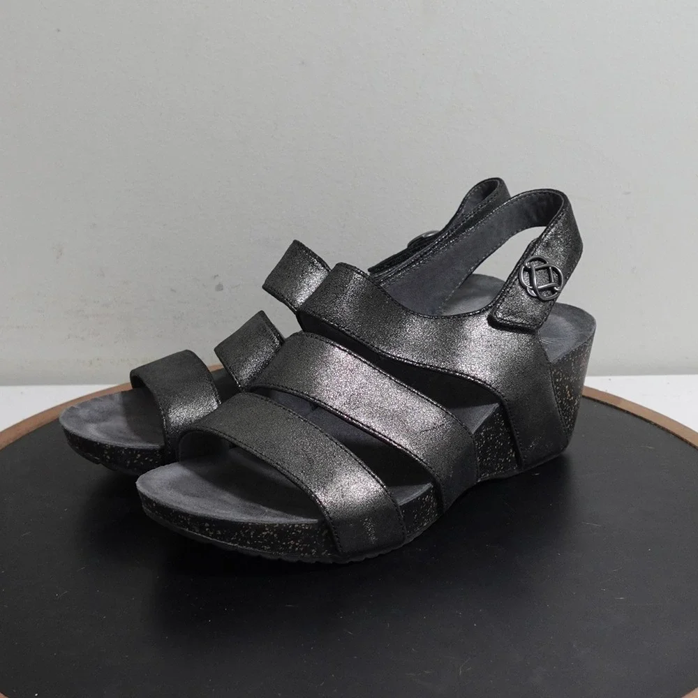Dansko‎ Brandi Wedge Sandals Women 38 7.5-8 Metallic Black Leather Comfort Dress